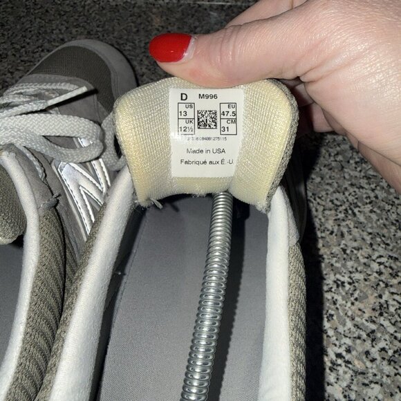 New Balance 996 Shoes Mens‎ Size 13 Gray Suede Made USA U996GR Running Sneakers main image 5